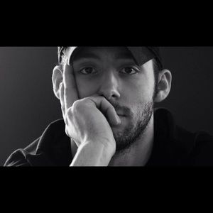 Meet your Posher, Lee